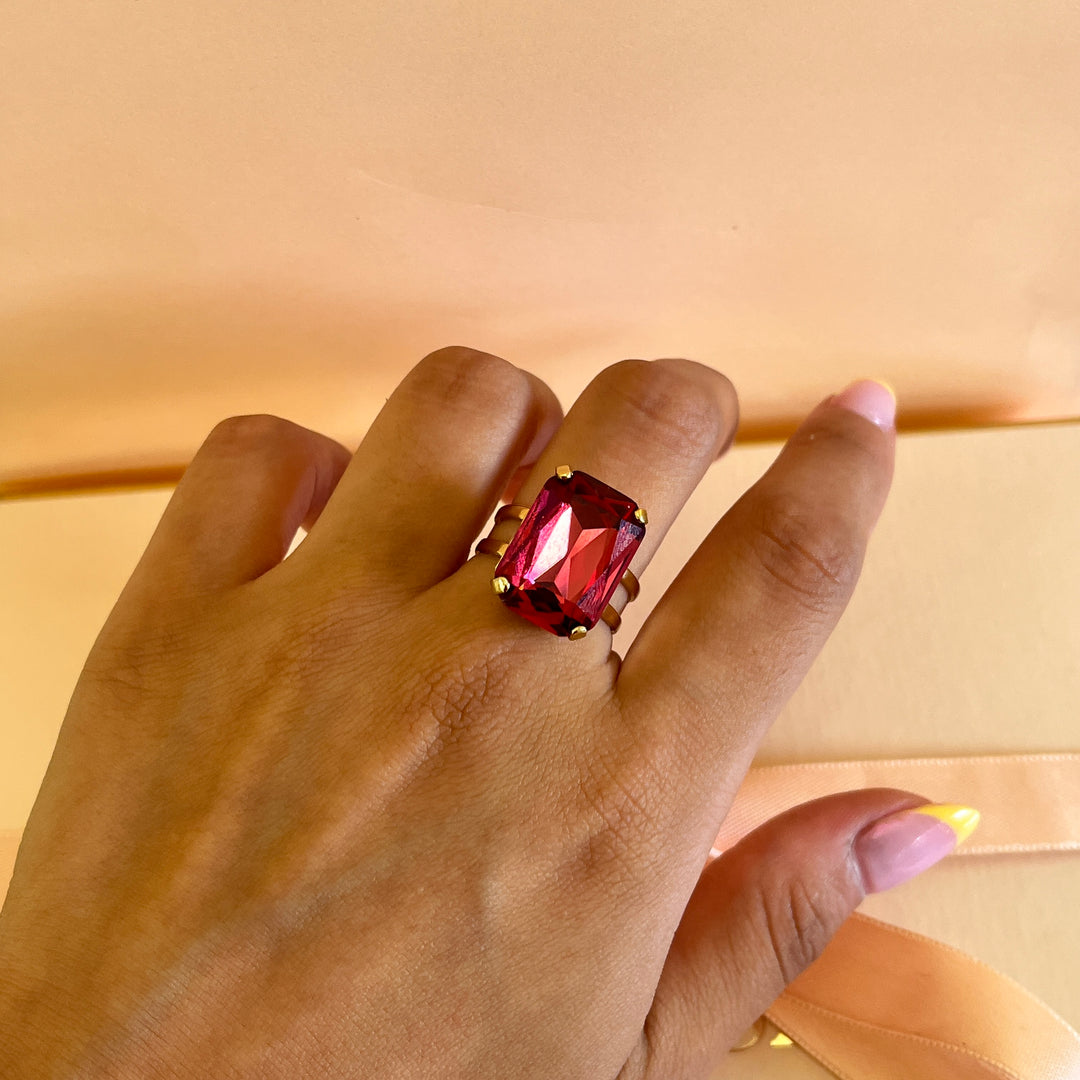 Red rectangular Swarovski crystals studs and ring