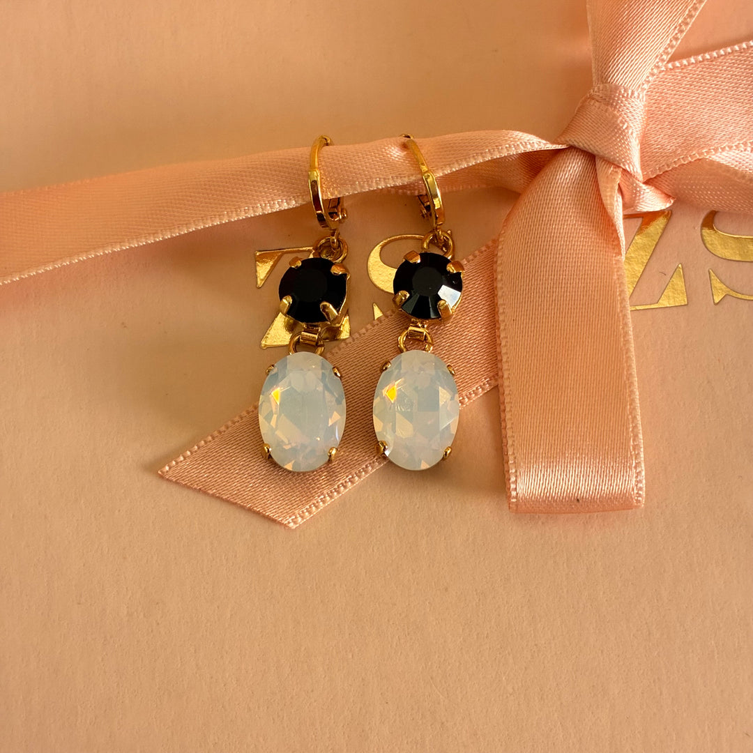 Black and white preciosa crystals set