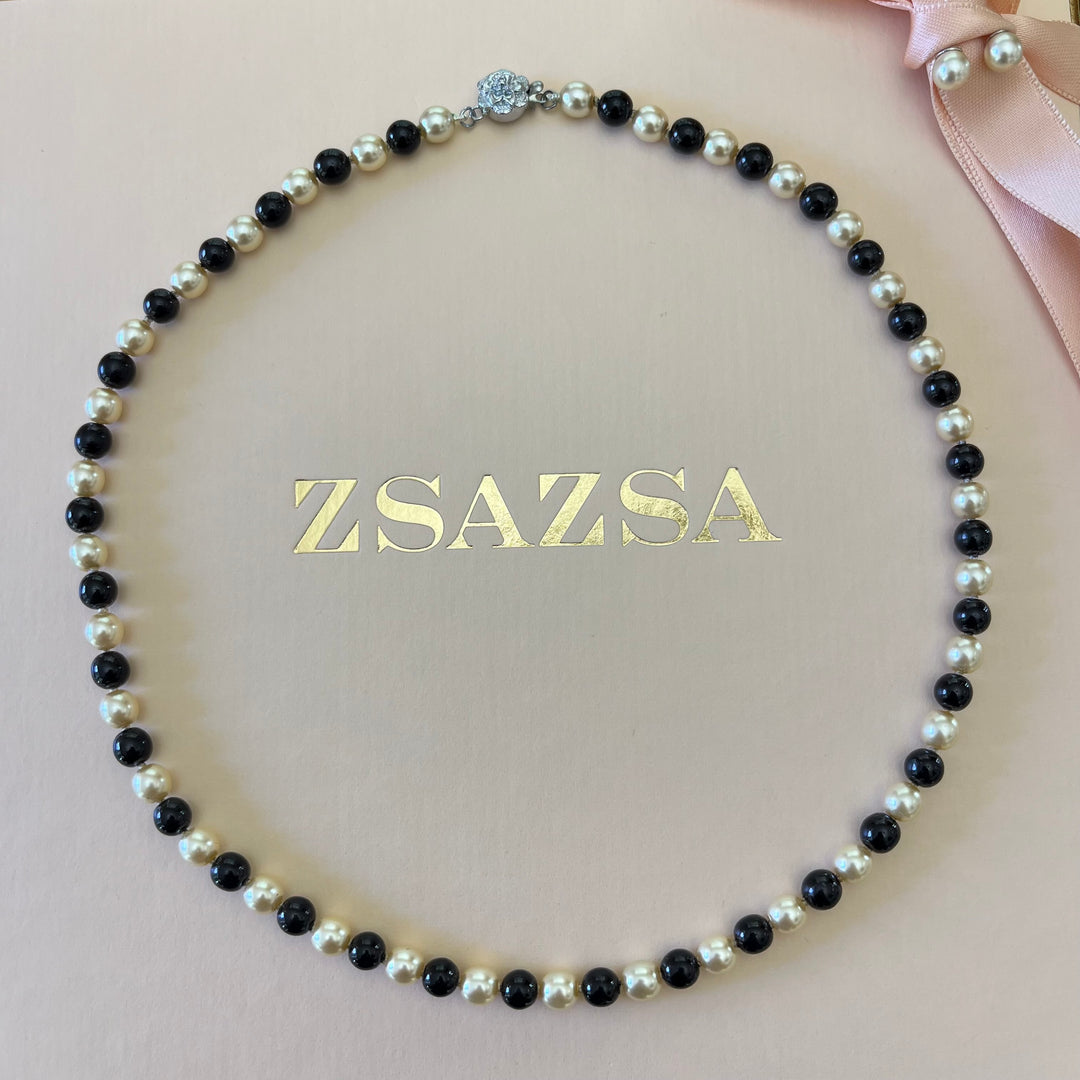 Cream & black silver Mallorca pearls set