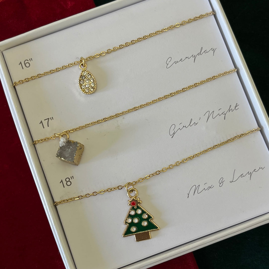 Christmas necklaces box
