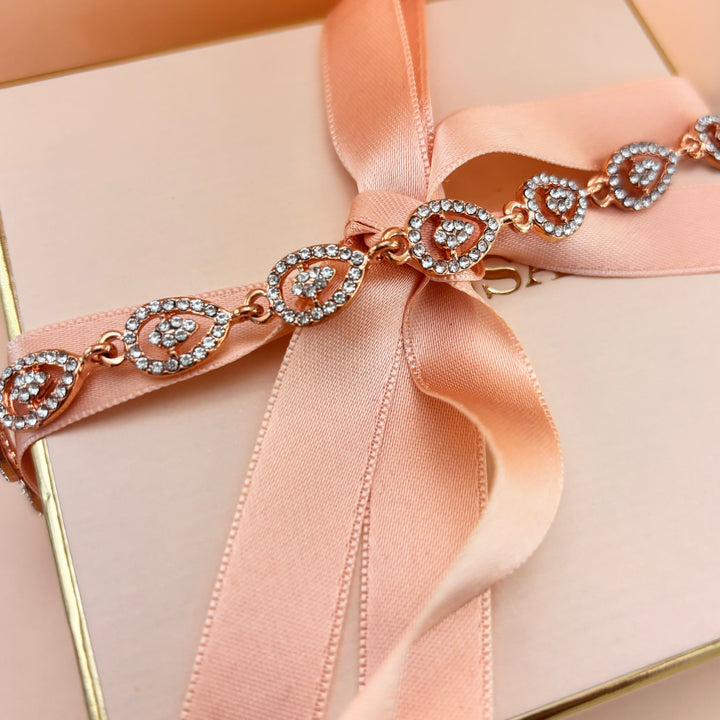 Elegant bracelet