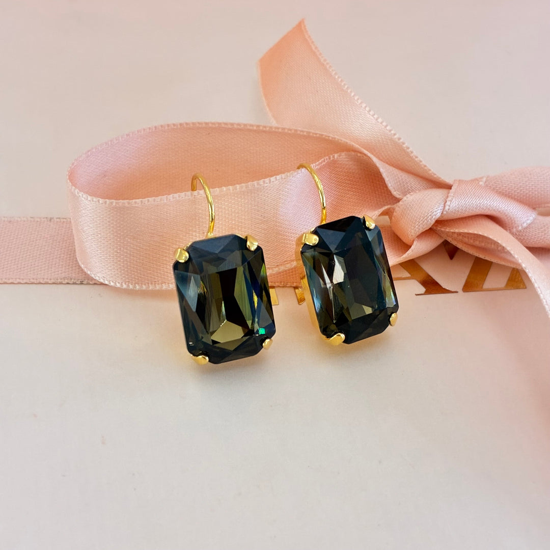 Bronze preciosa crystals hooks