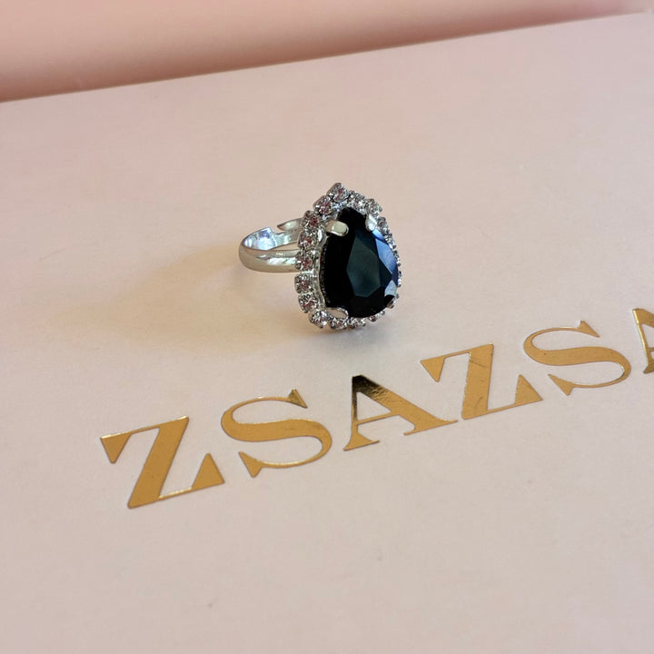 Black Teardrop Preciosa crystals set