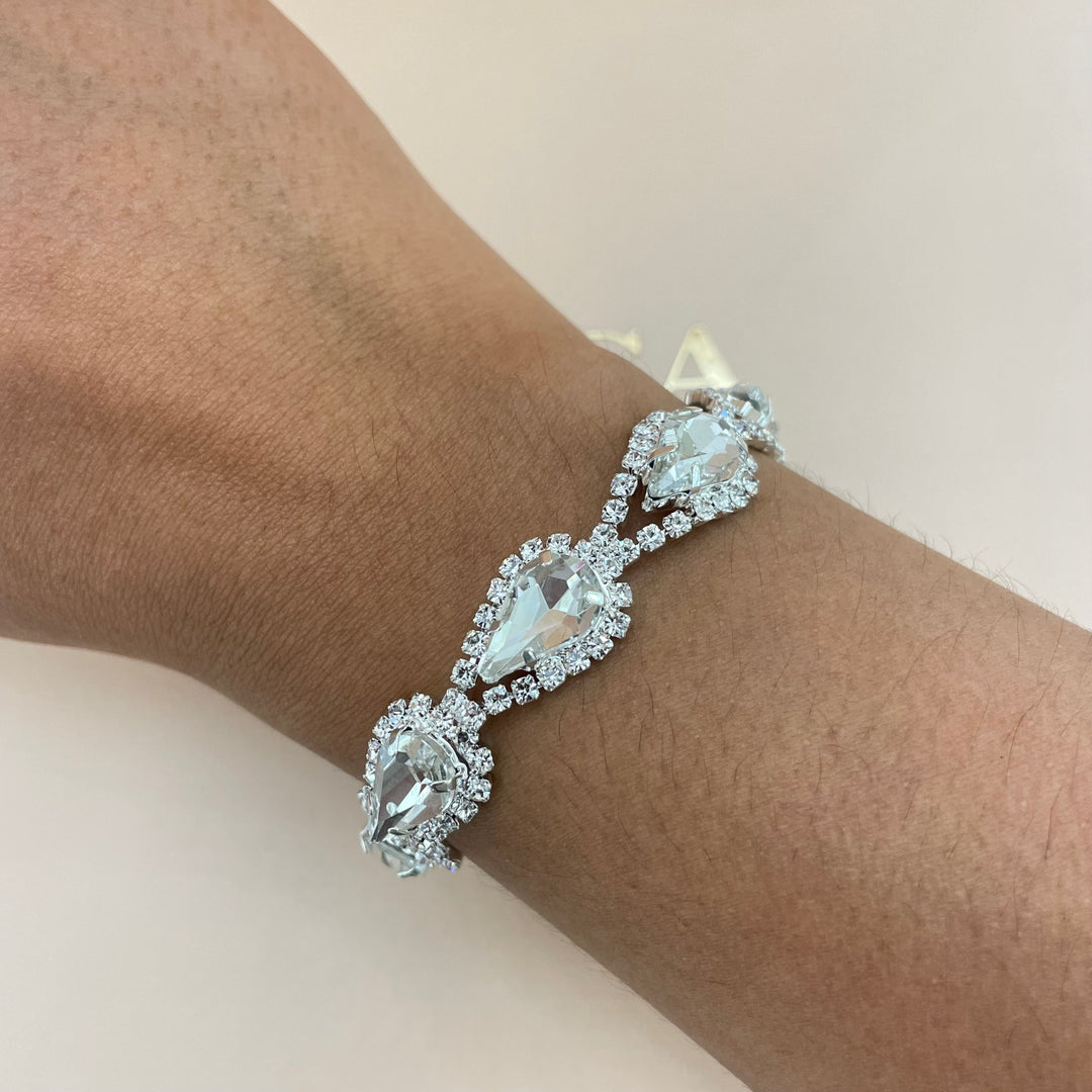 Teardrop bracelet