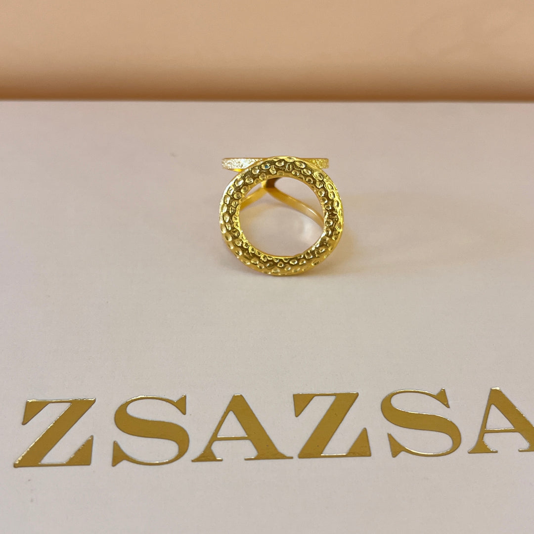 Round gold handmade set