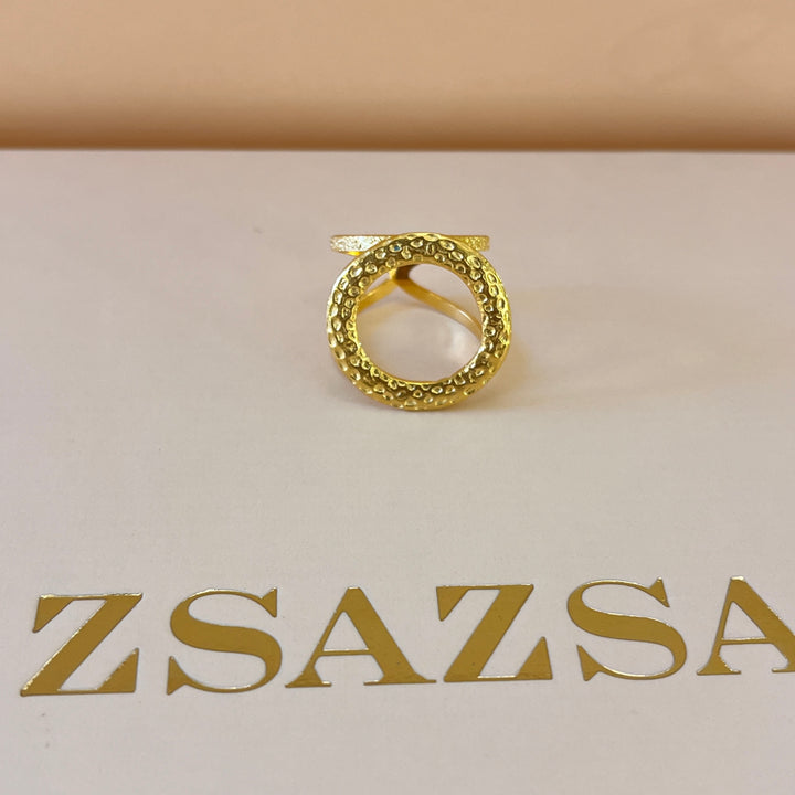 Round gold handmade set