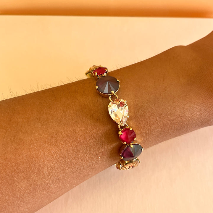 Shade of red Swarovski crystals bracelet and ring