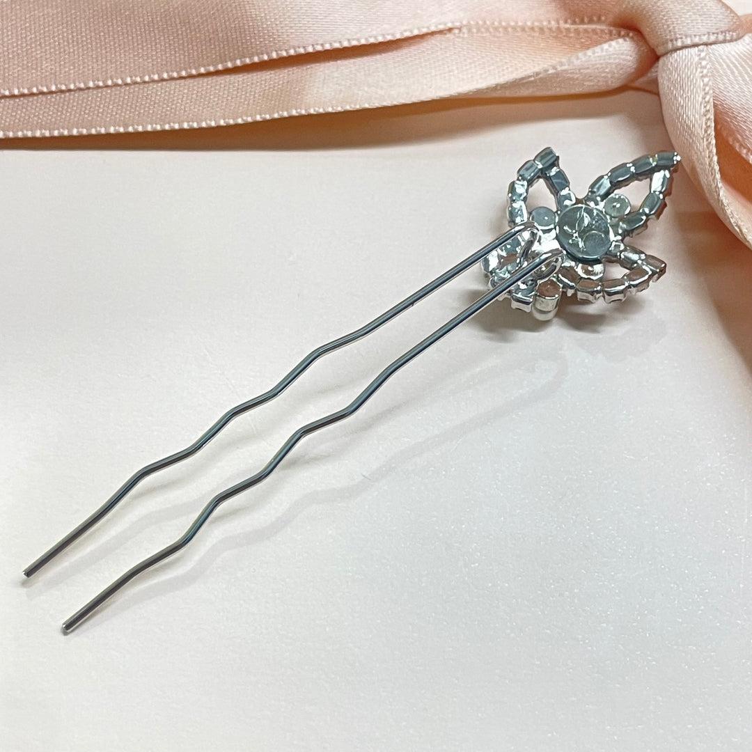 3 leaf hair pin