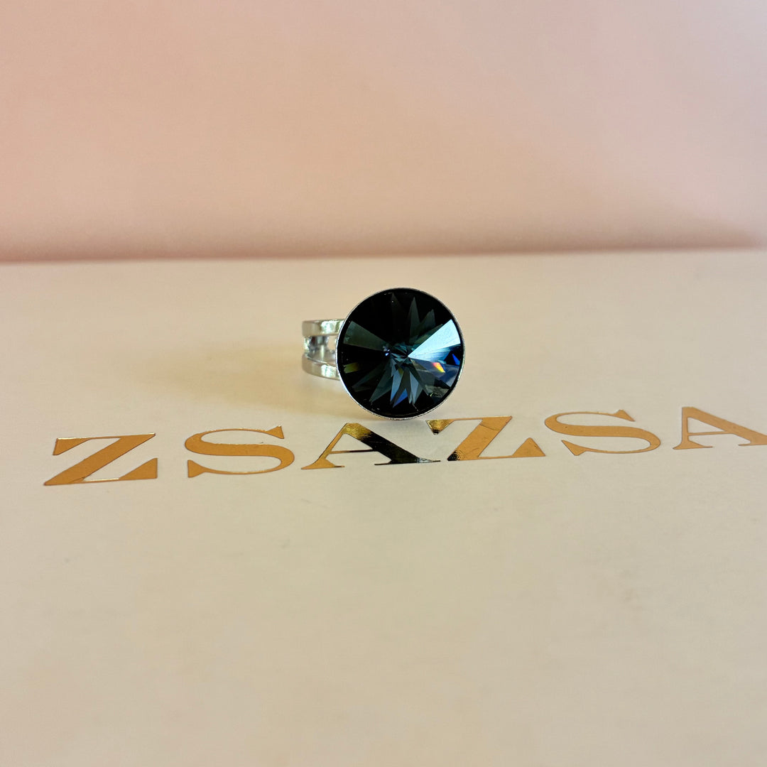 Black Swarovski crystals set