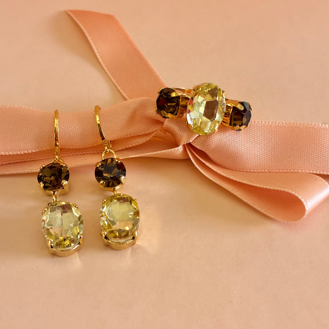 Yellow and bronze preciosa crystals set