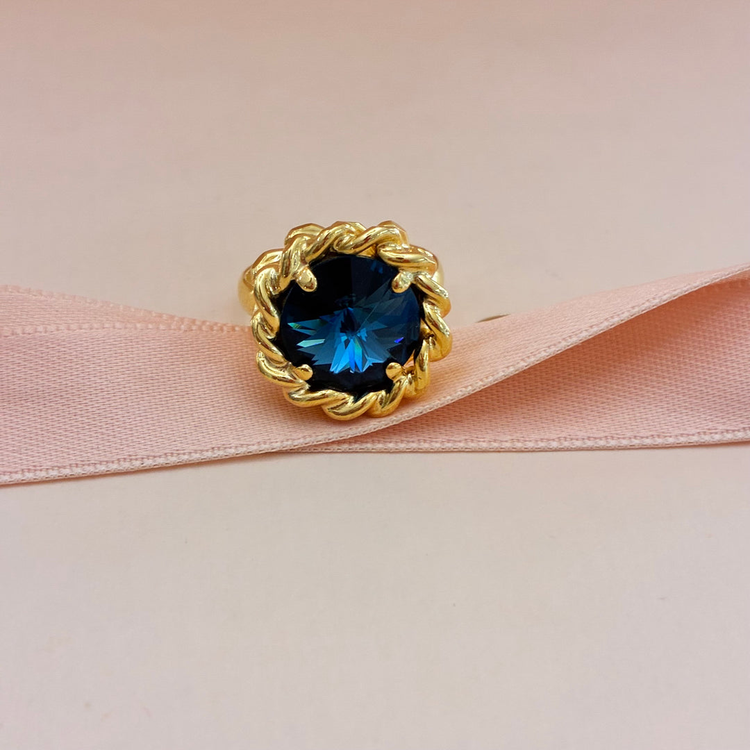 Round navy blue preciosa crystals ring