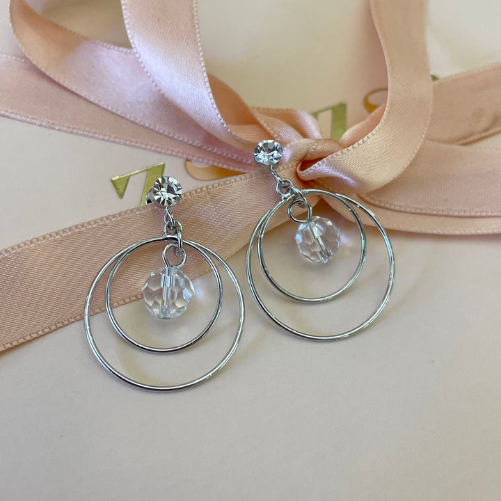 Round silver earrings