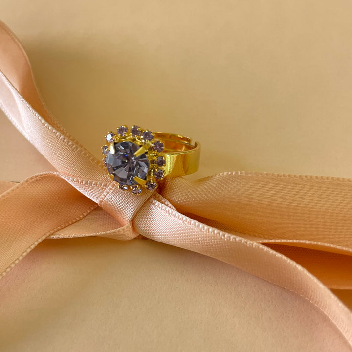 Dainty Lilac preciosa crystals set