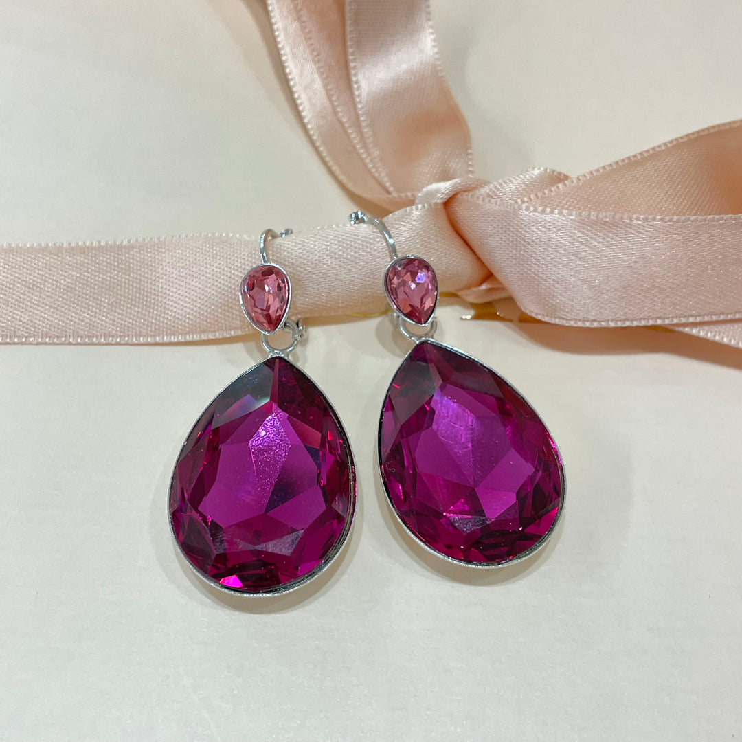 Teardrop earrings