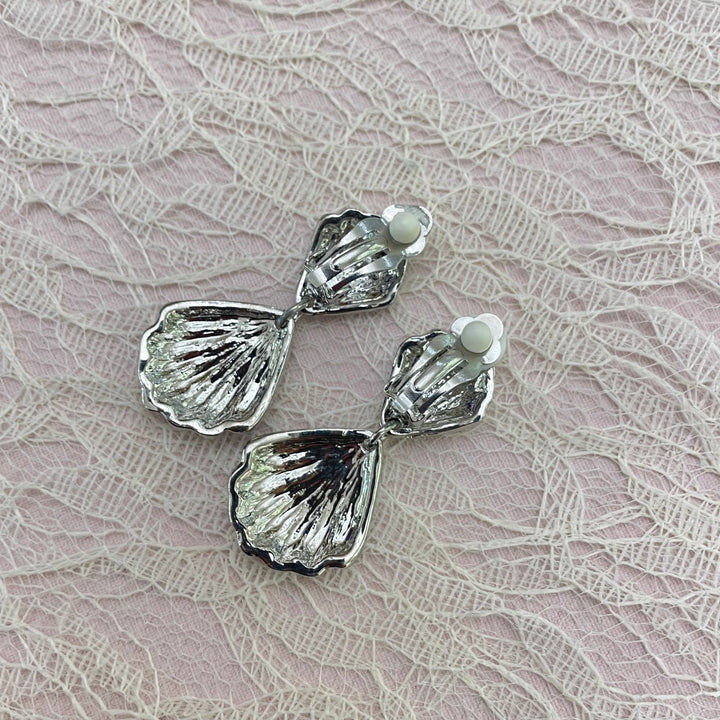 Sea shell silver clips earrings
