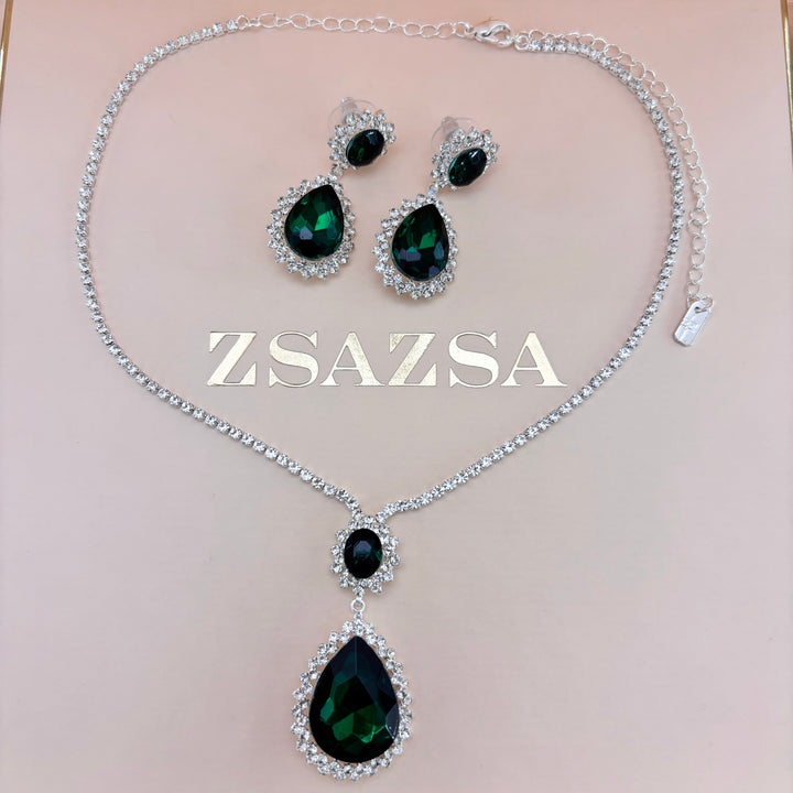 Teardrop pendant set