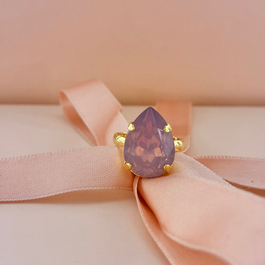 Teardrop light pink Preciosa crystals gold plated set