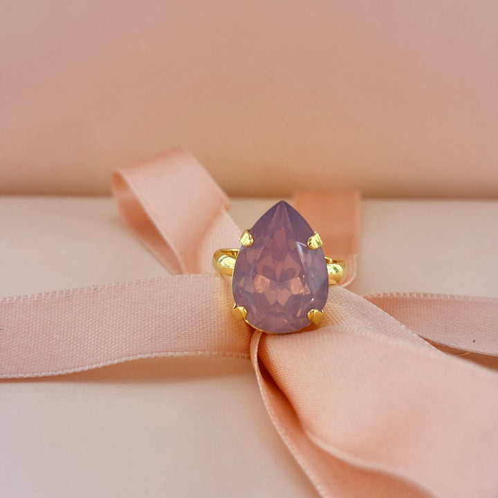 Teardrop light pink Preciosa crystals gold plated set