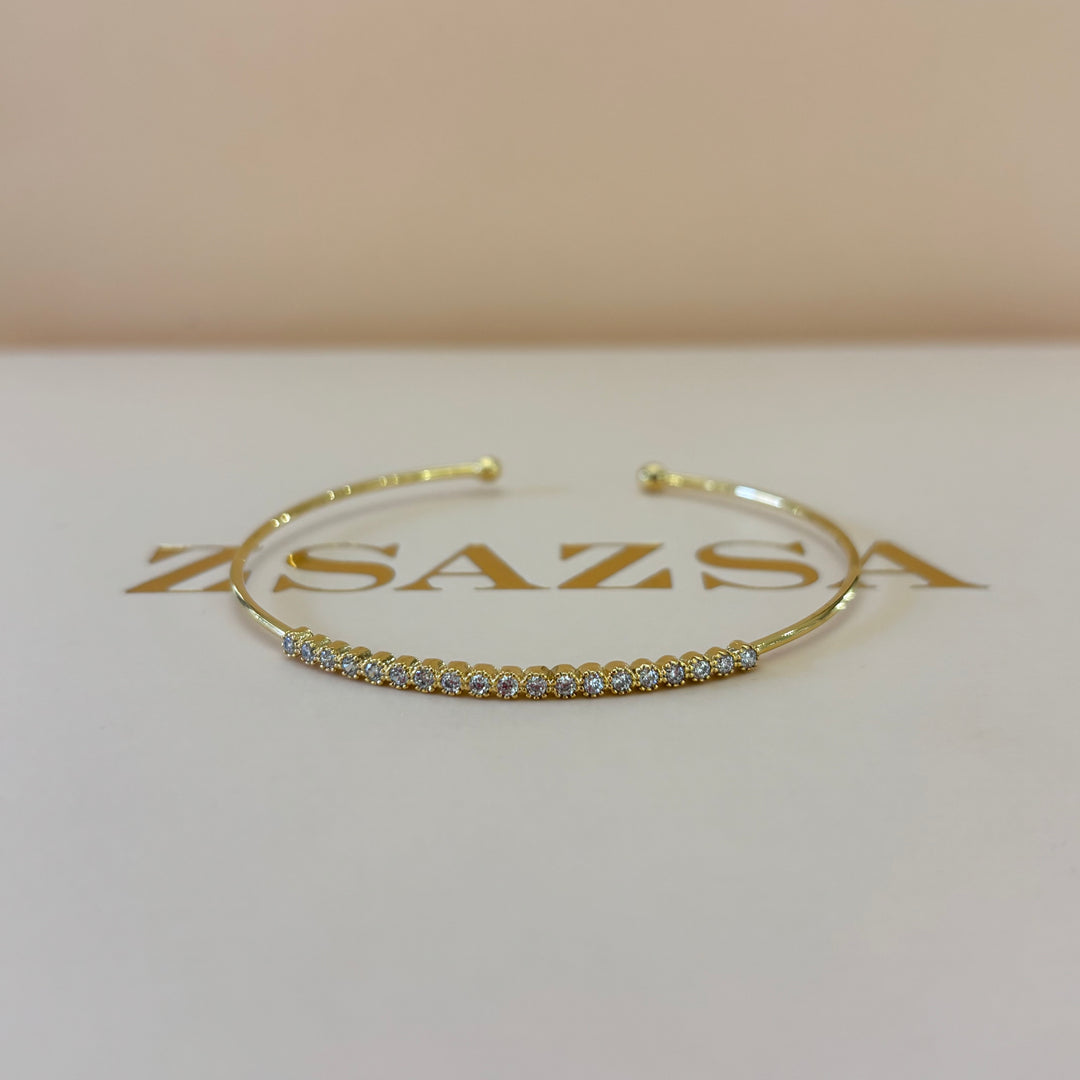 Dainty bangle