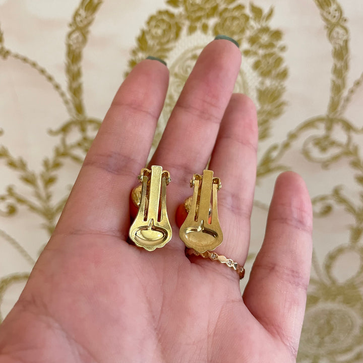 Coral C.Z Classic clips earrings medium