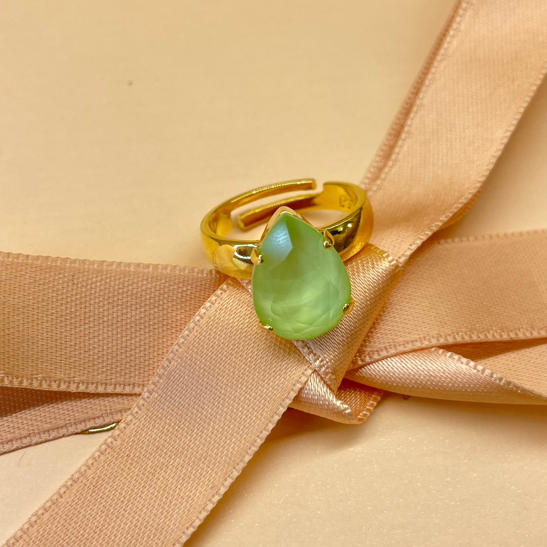 Teardrop mint set Swarovski crystals