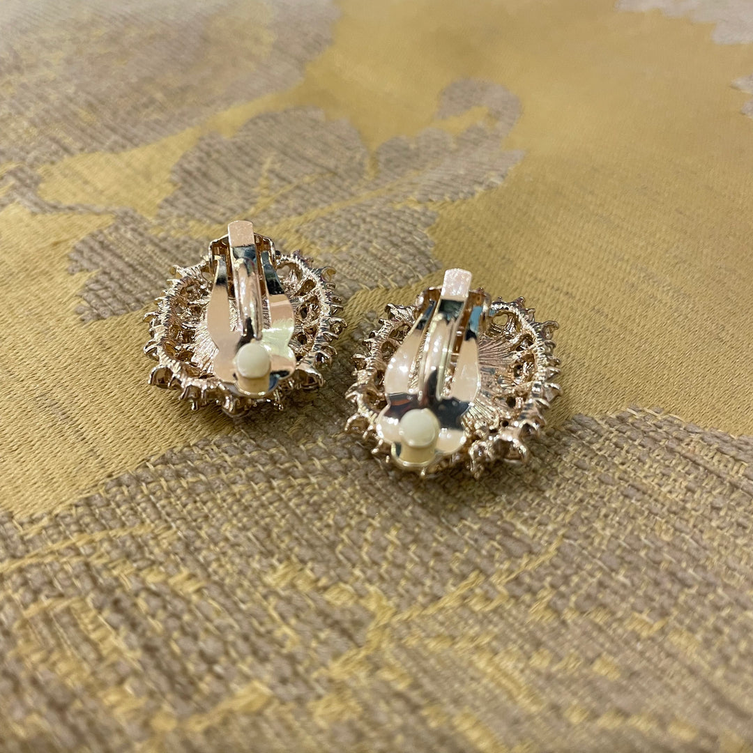 Big stone gold clips earrings