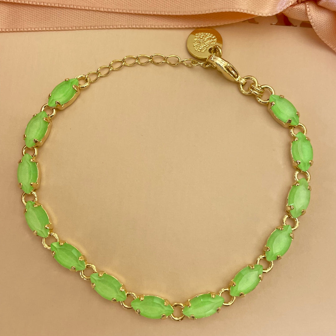 Neon green summer set