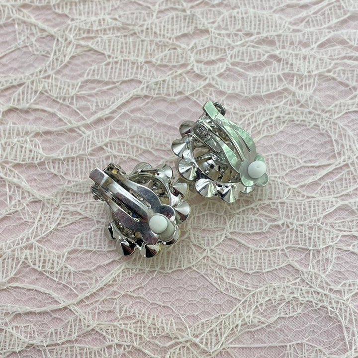 Flower pearl silver clips earrings