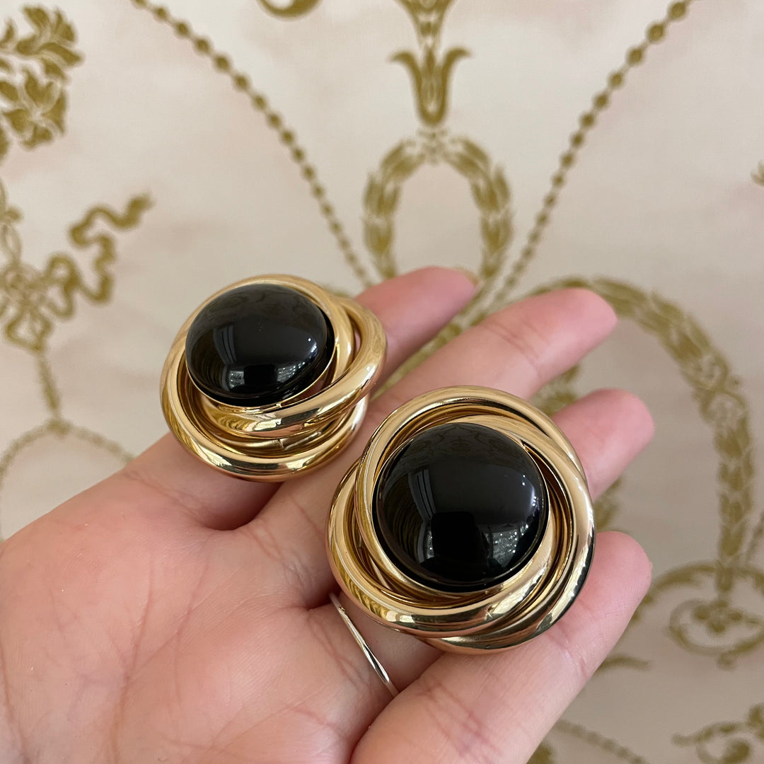 Black pearls gold plated clip on earrings