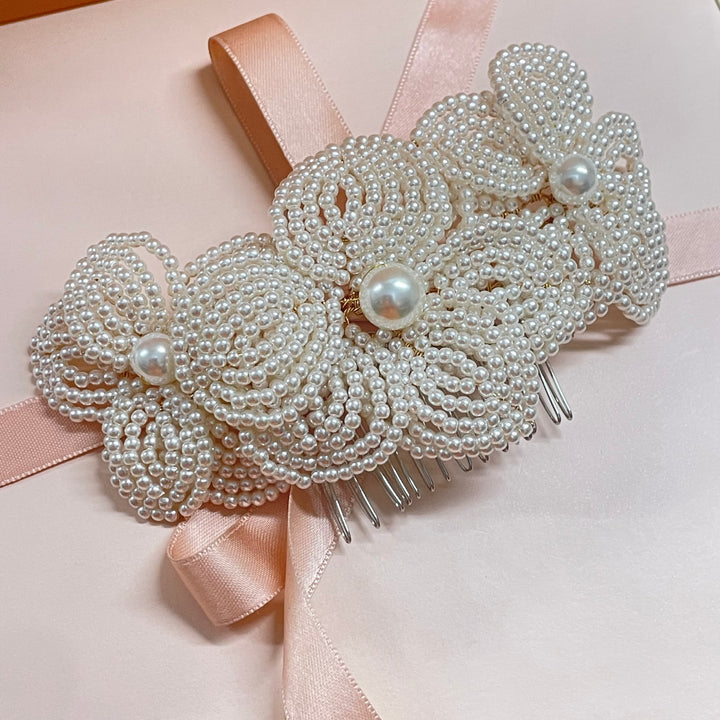 Handmade pearls comb