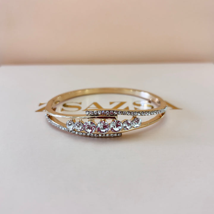 Elegant rhinestone bangle