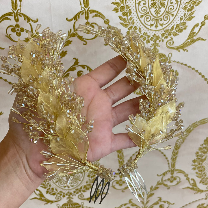 Gold hair vine with comb