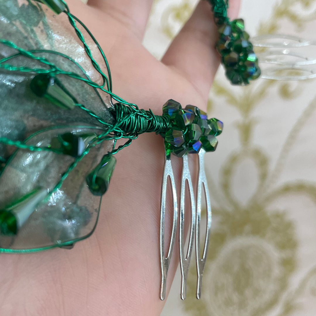 Green hair vine with comb