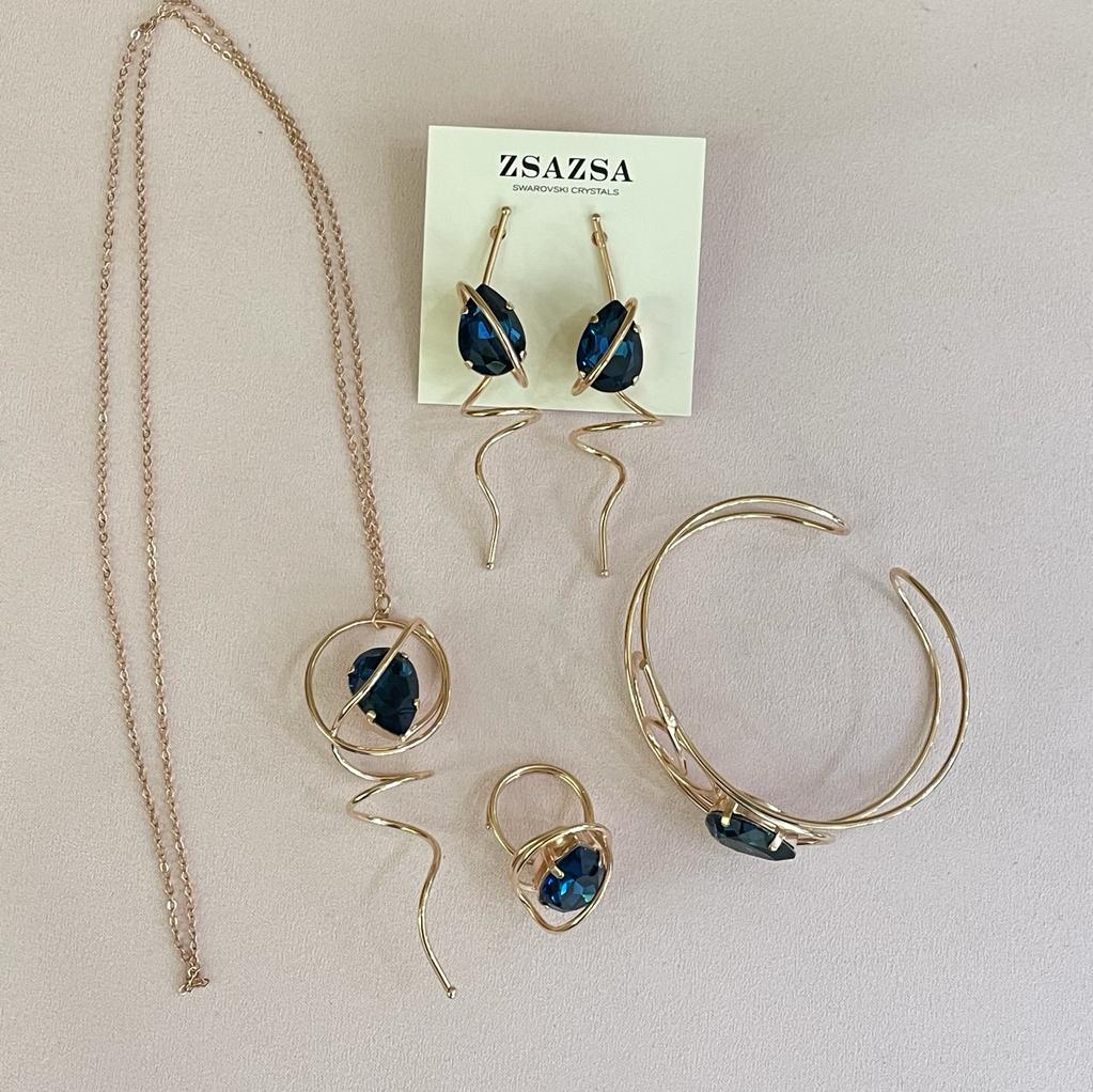 Elegant set navy blue Swarovski crystal