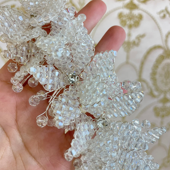 White  flowers headpiece