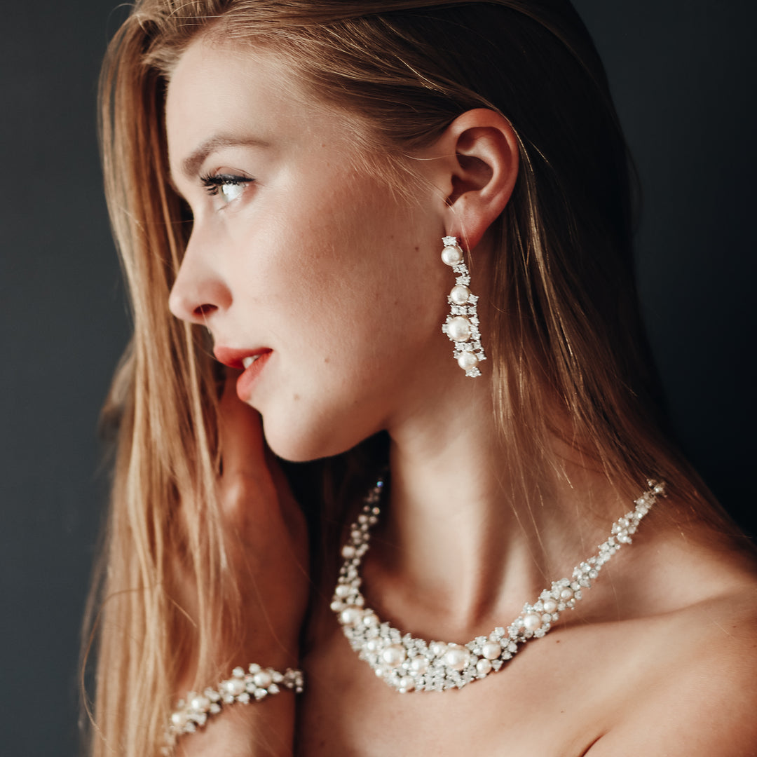 ELEGANT 3PCS PEARL SET Swarovski Crystals