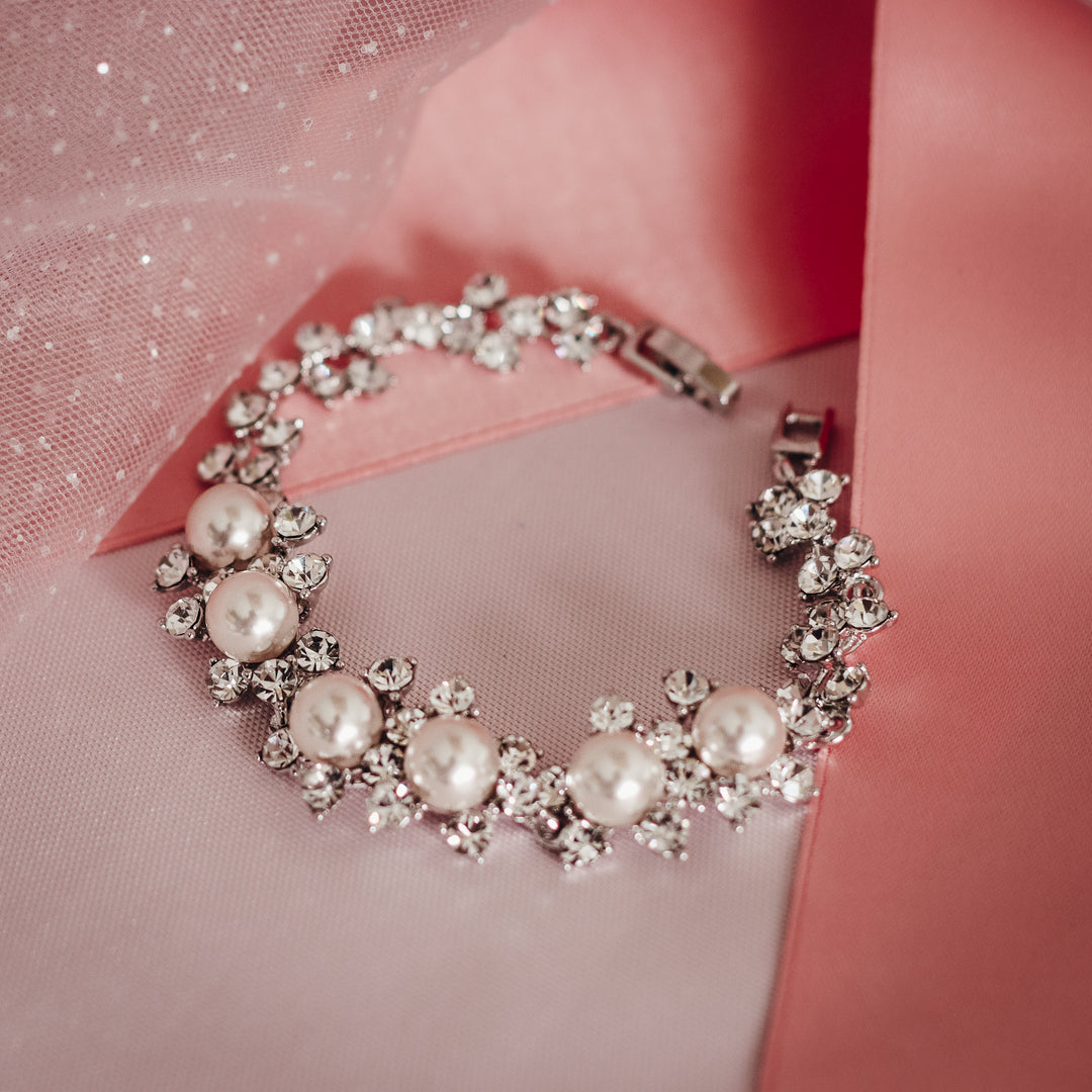 ELEGANT 3PCS PEARL SET Swarovski Crystals