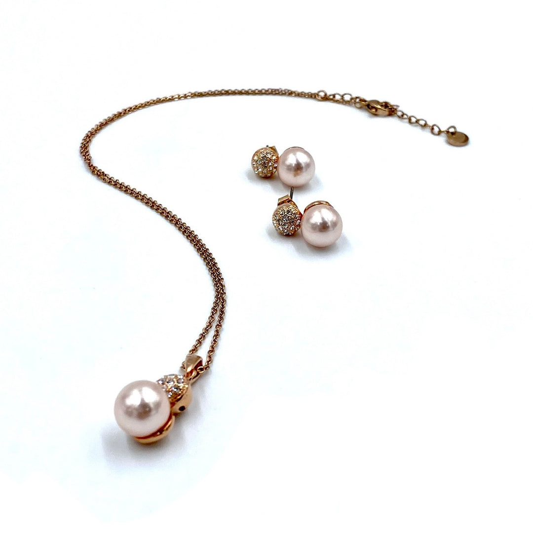 Elegant rose gold and pink pearl set
