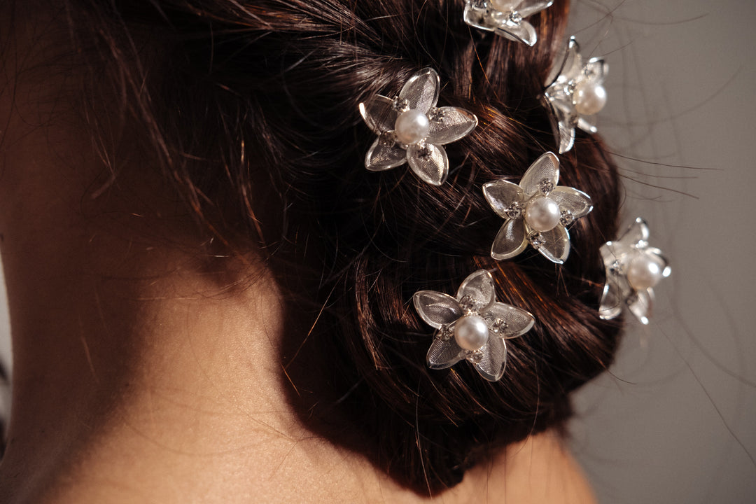 Set of 6 Silver and Pearl hair pins