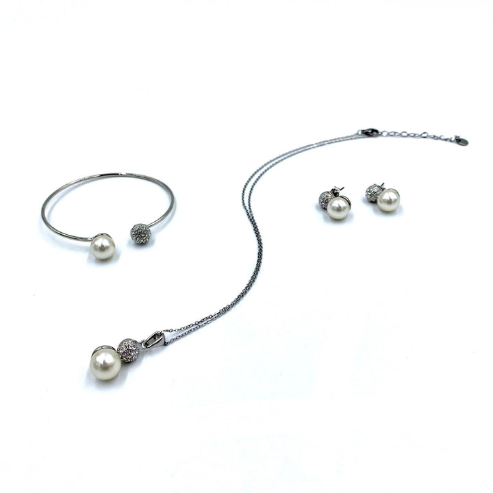 Elegant cream pearl & silver set