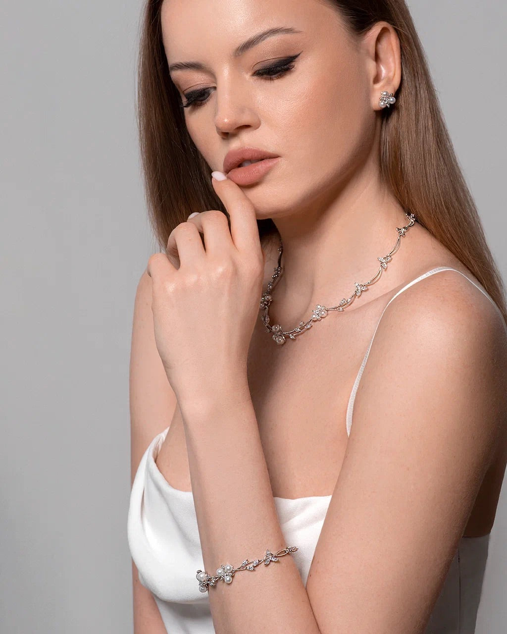 Classic Cubic zircone with pearls set