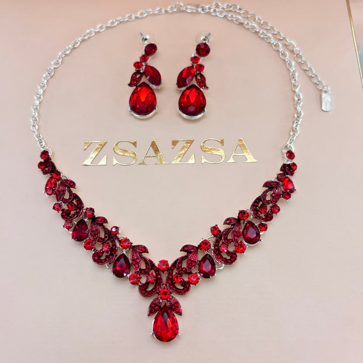 Red Multistone elegant set