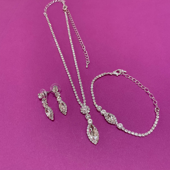 Elegant set