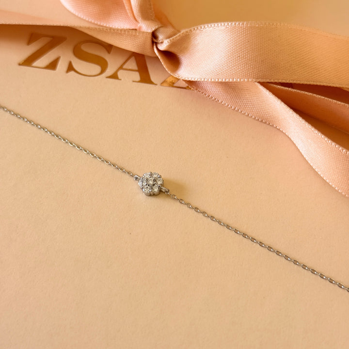 Dainty flower sterling silver zircone bracelet