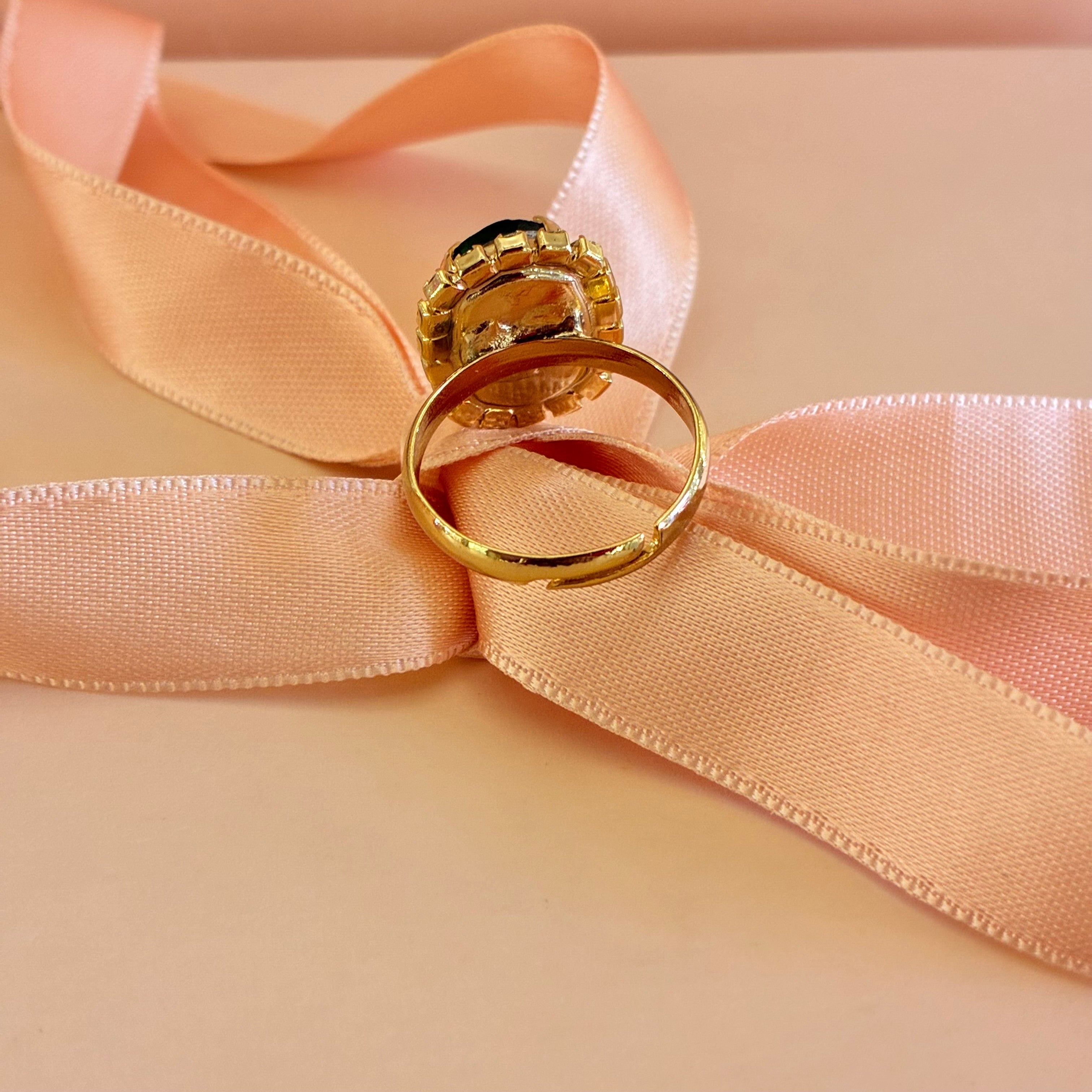 Green oval gold plated set
