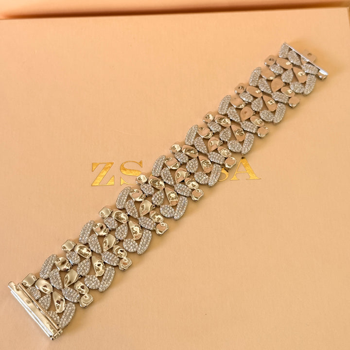 Mixed shapes zircone silver bracelet