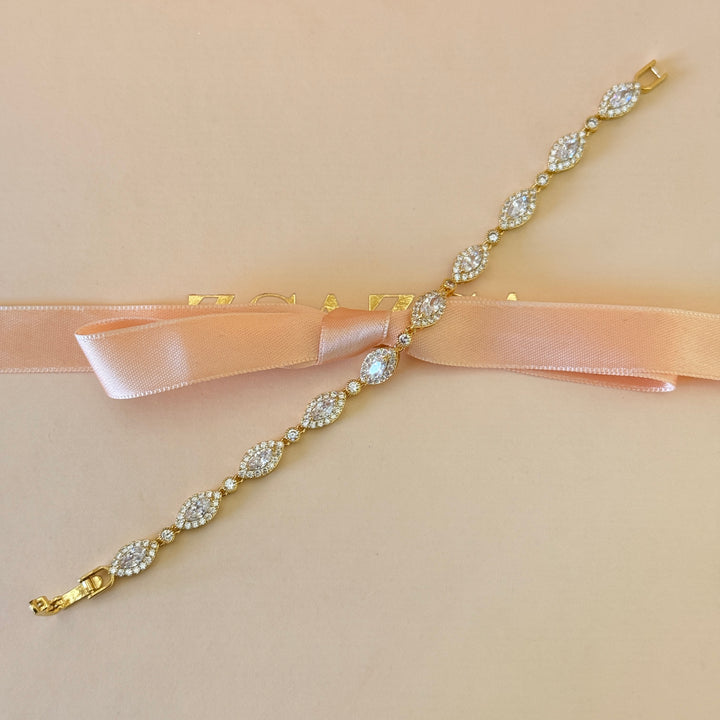 Zircone marquise gold plated bracelet
