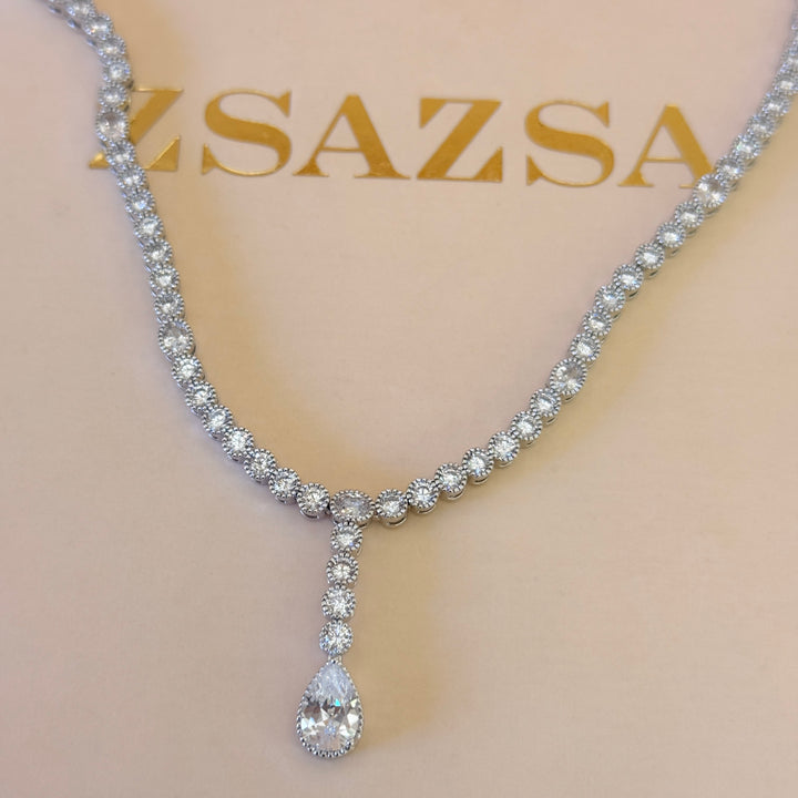 Dainty teardrop zircone silver set