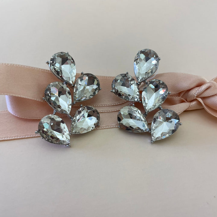 Teardrop earrings