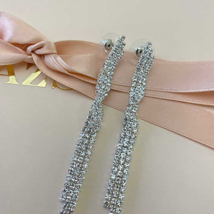 Elegant earrings